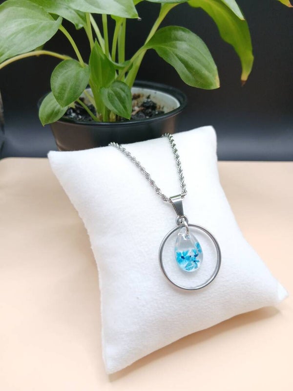 Collier Rosélia - fleurs bleues