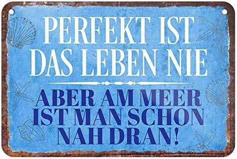 Perfekt ist das Leben nie Aber am Meer ist Man Schon nah dran - Hängeschild mit Kordel und Saugnapf - Maritime Deko für Strandkorb Bad Garten Balkon Terrasse Eingang Lieblingsplatz Boot - 18x12cm,Seeluft Fischbrötchen,“Zuhause ist, wo Man auch Abends Moin