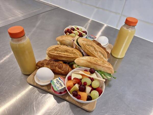 Ontbijt- Leuk voor u zelf of als cadeautje. ( per persoon)