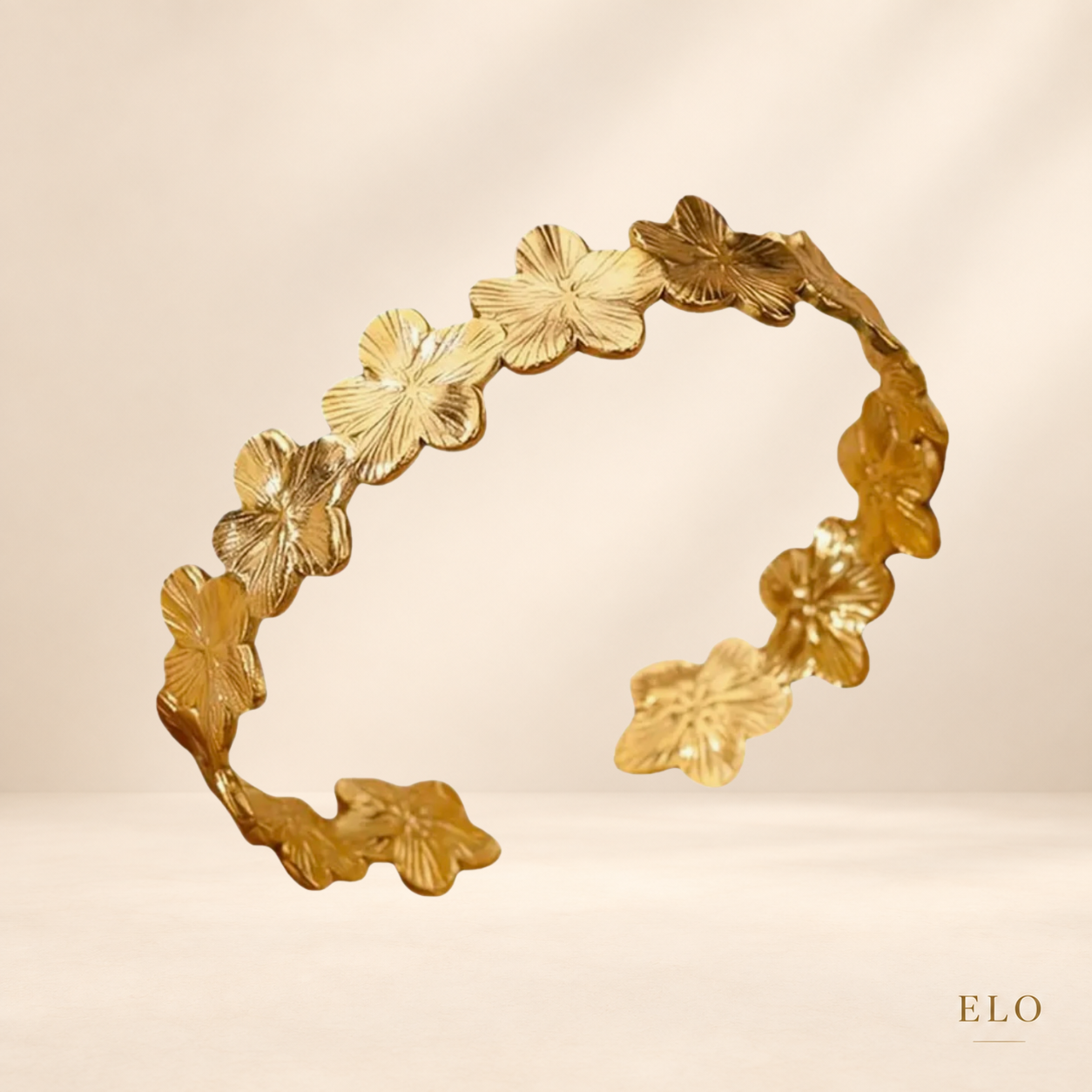 CÉLESTE – Bracelet jonc doré fleurs