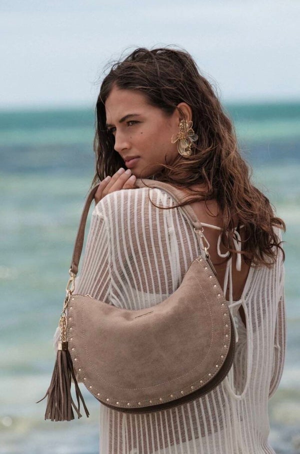 Leya FLORA & CO