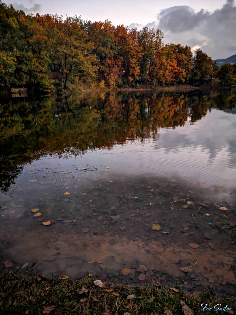 lake-in-fall_fs-standard.jpg