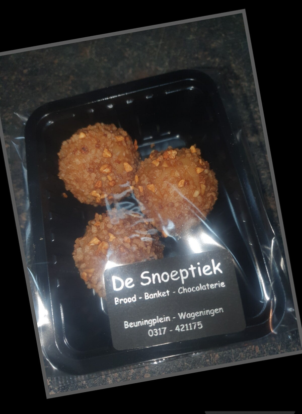 Marsepeinen bitterballen