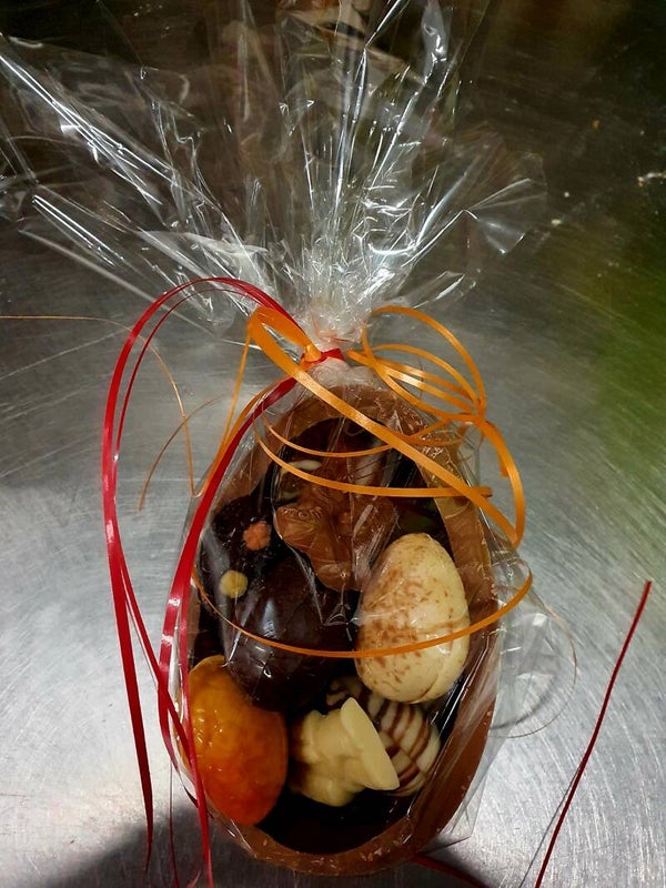 Halve gevulde paasei