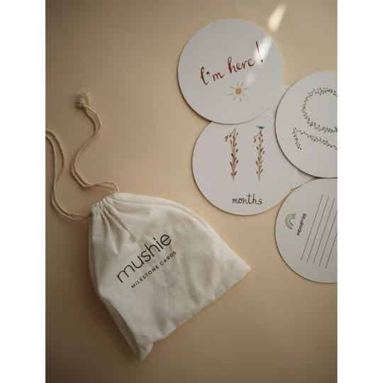 Milestone Cards Mushie