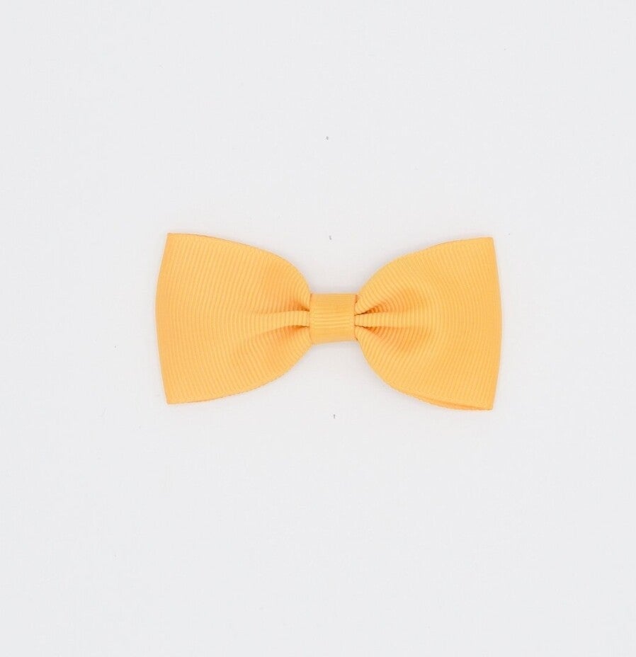 Klassiek speldje Okergeel