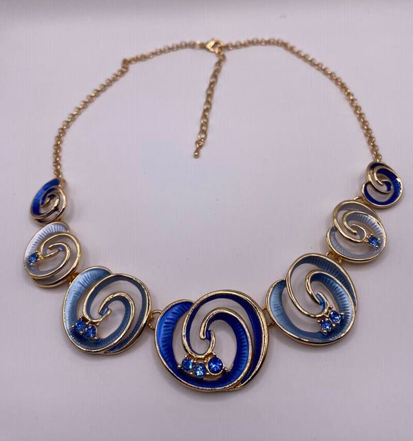 Enamelled necklace