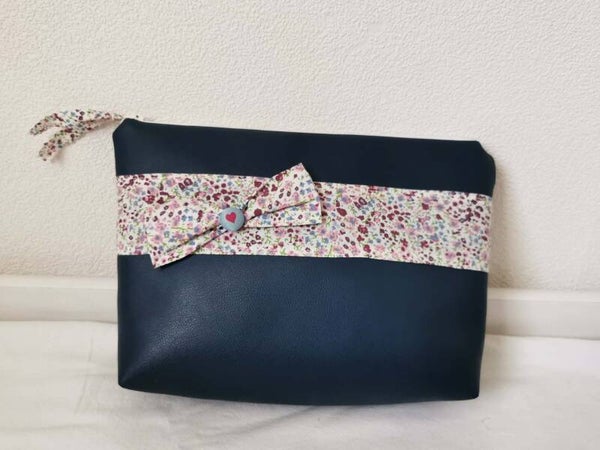 Trousse simili et liberty printanière