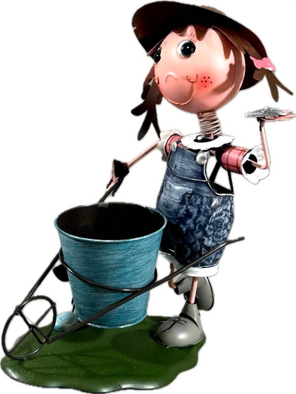 En stor gammal Metallfigur