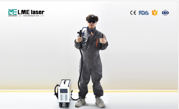 LASER Mini 300 pulssi Laserpuhdistuslaite matkalaukku malli 300W