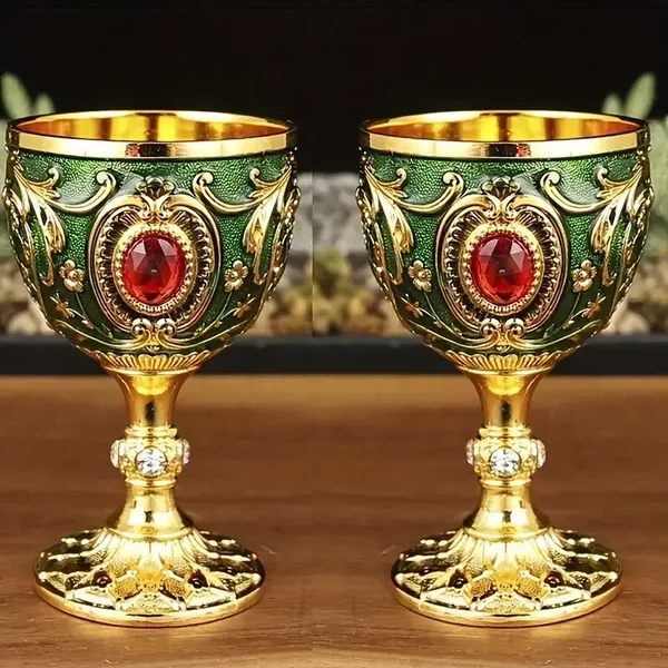 Viinilasit 2 kpl :n sarja upeita viinilaseja