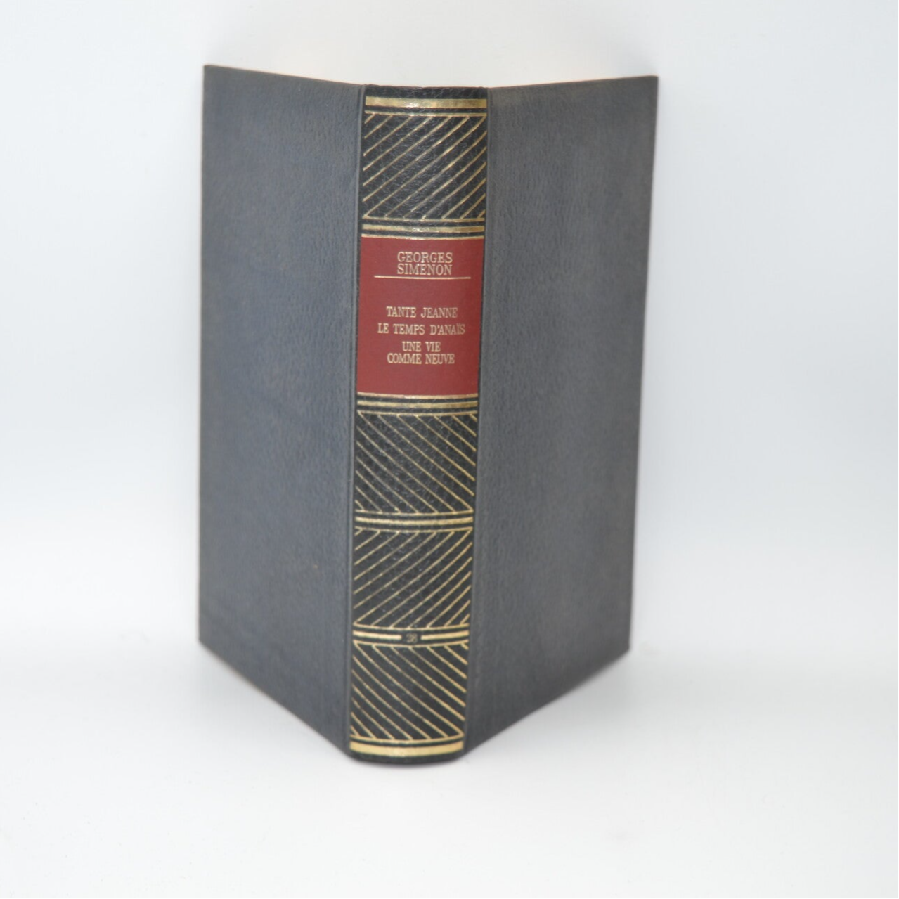 La Mort d' Auguste - Le Chat - Le Déménagement - Oeuvres Complètes - Tome 28 - Georges Simenon - 1969 - livre