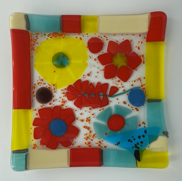 Retro Designed Square Platter