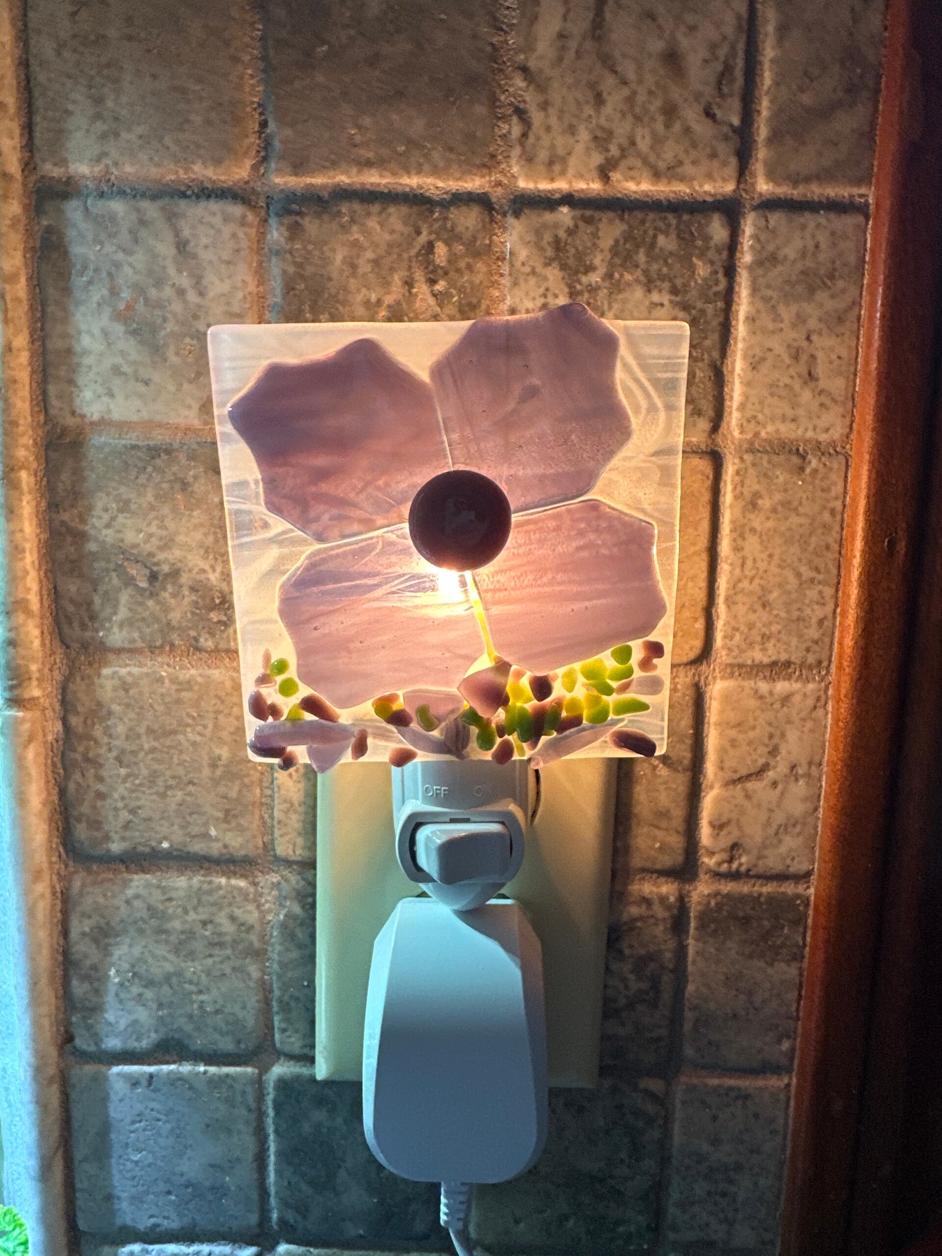 Purple flower nightlight