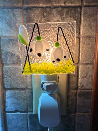 White flower nightlight