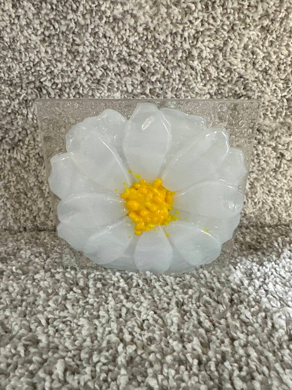 White flower Tea Light