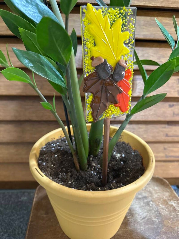 Fall Garden Stakes