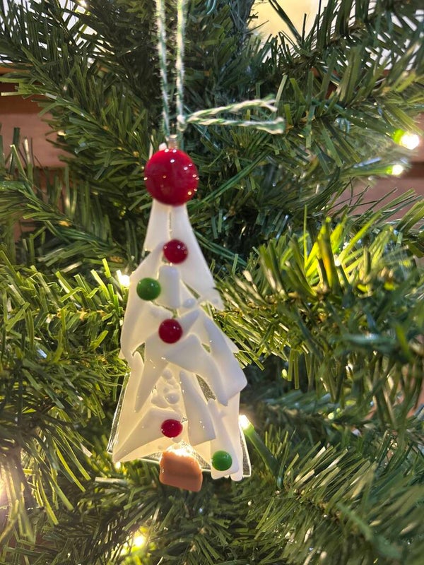 White tree ornament