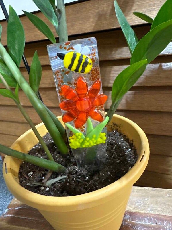 Garden stakes on glass stake