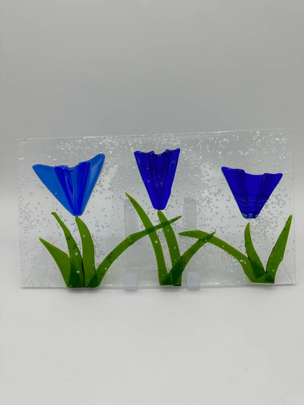 Dark blue translucent flowers