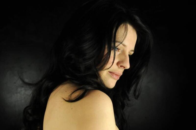 Exclusive interview: Amy Belle / NEWS (EN) | STORYTELLER: it's all ...