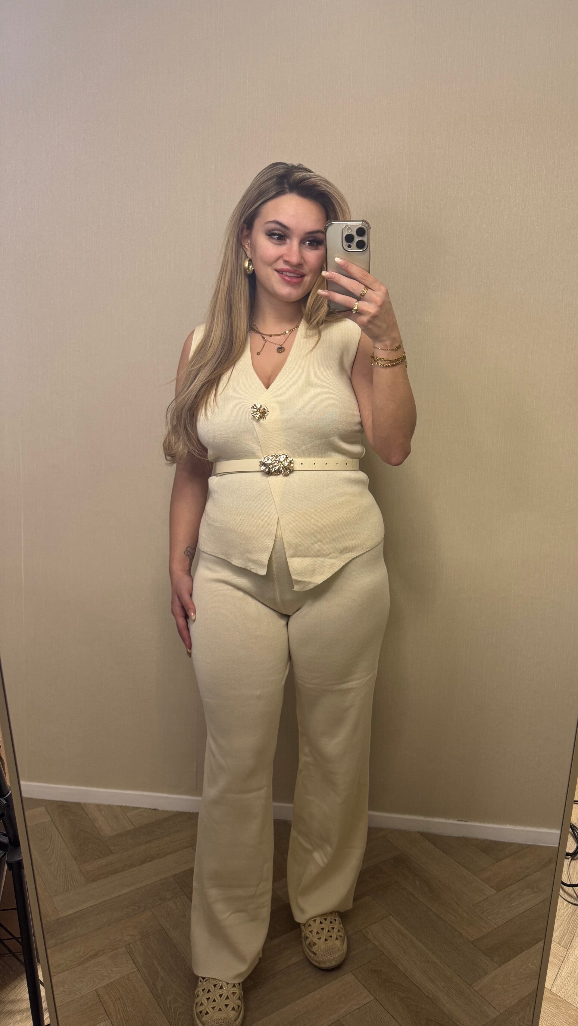 Two piece Stacy beige