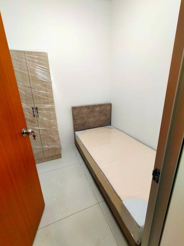 Commmon bedroom-no air-con (Amberside, Country Garden Danga Bay)