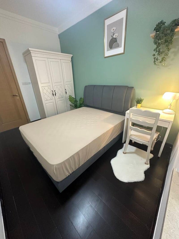 R&F Princess Cove Common Room for Rent – Female Only, Near CIQ