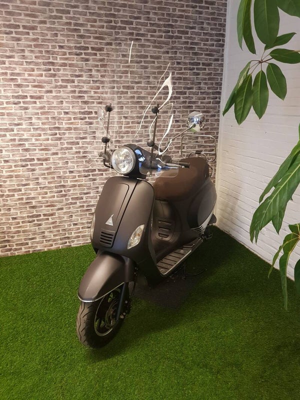 Thurbo snorscooter vespalook 2017 