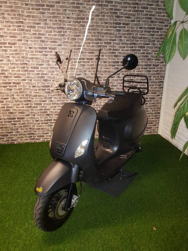 AGM brommer vespalook 2016 