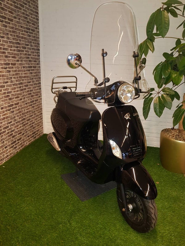 Lingbeng 2016 brommer 