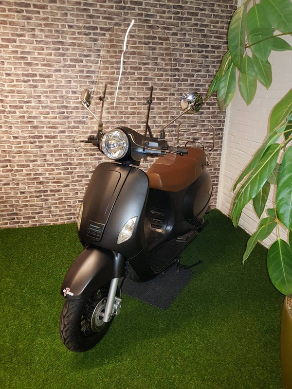 TAOTAO snorscooter vespalook 2016