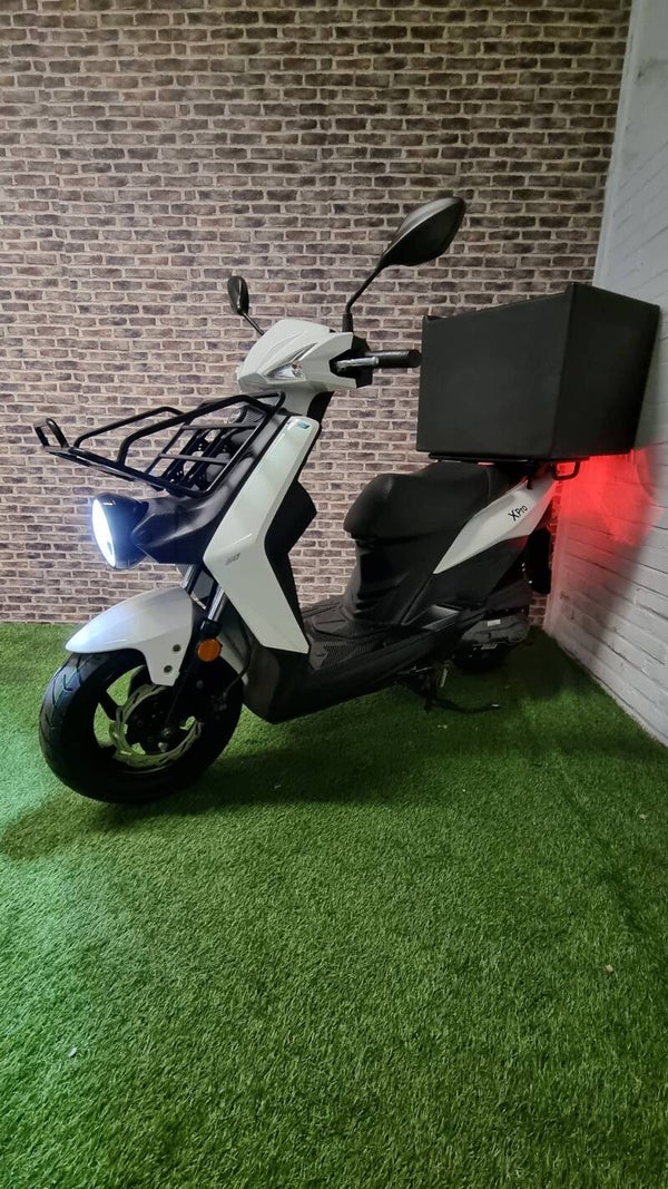 Zeer nette SYM X PRO bezorgscooter E5 injectie 2021!