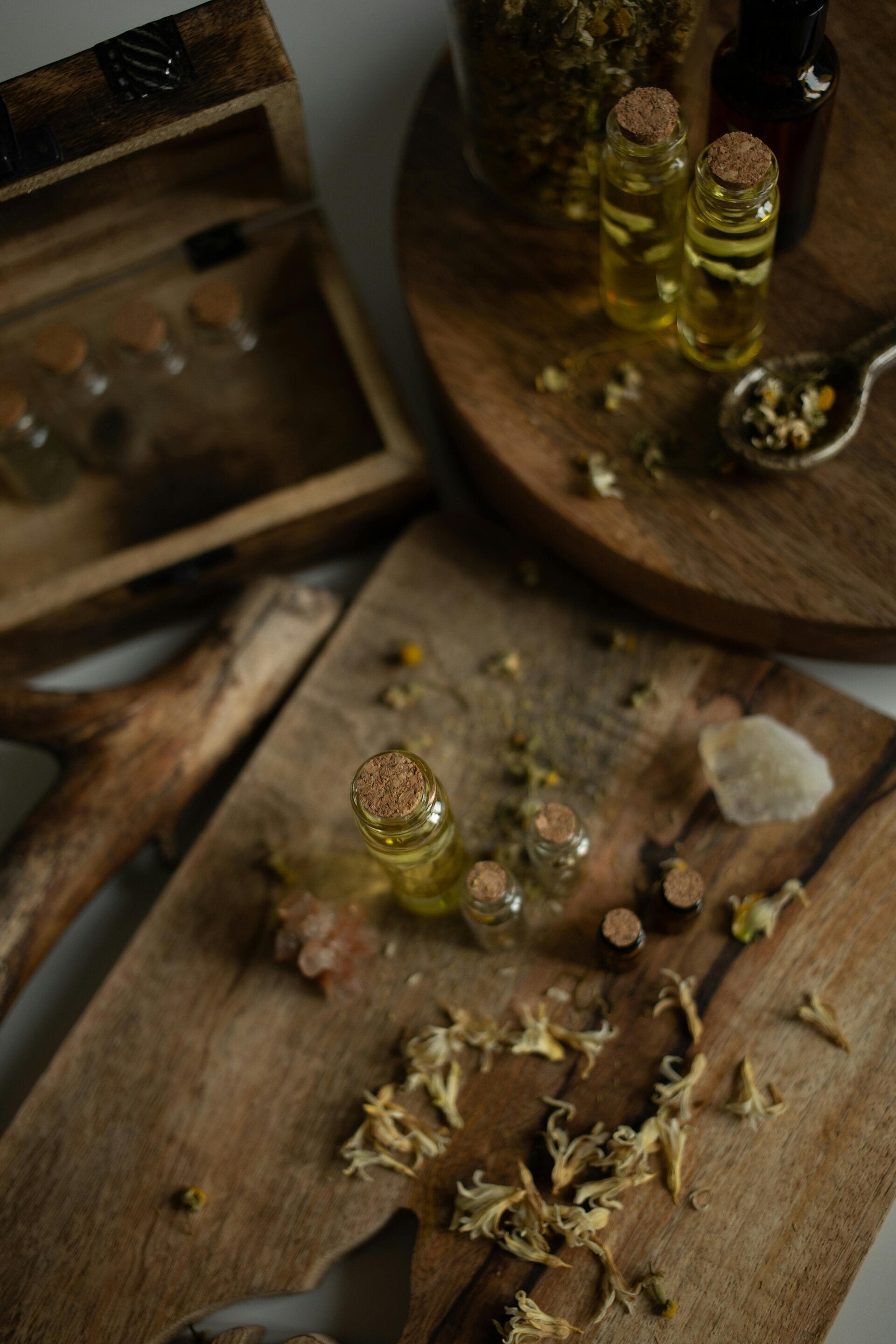 Essential Oil Blends for Spells & Ingredients