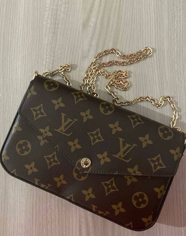 POCHETTE LV