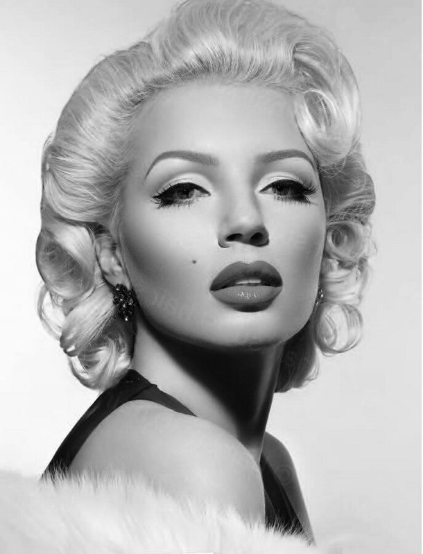 Glamorous woman in vintage Hollywood style