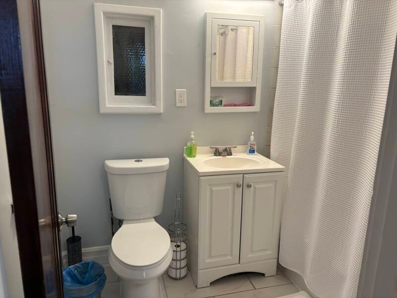 place-1-beverly-airbnb-4-standard.jpg