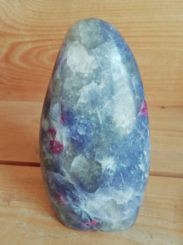 Lepidoliet met roze toermalijn Sculptuur 312 gram 95x50x35mm