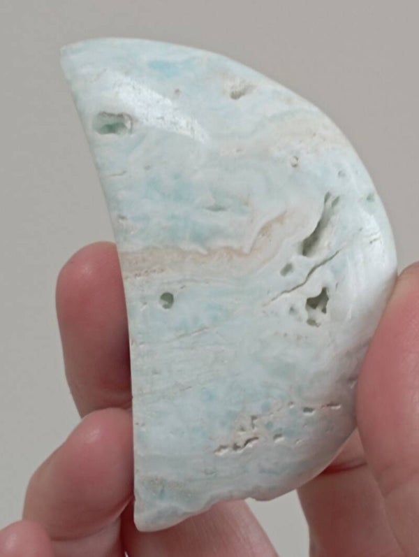 Caribbean calciet maan 73*41*25mm