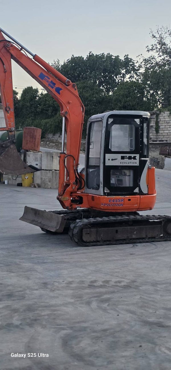 MINIESCAVATORE FIAT KOBELCO E45SR