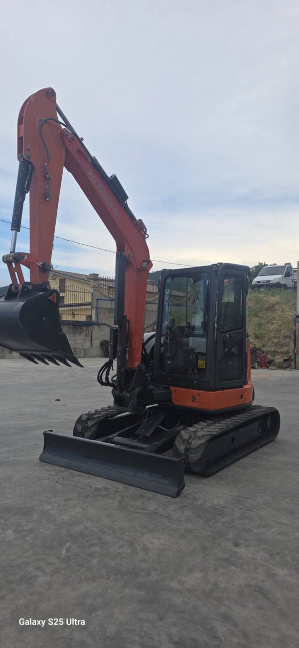 MINIESCAVATORE HITACHI ZAXIS 55U