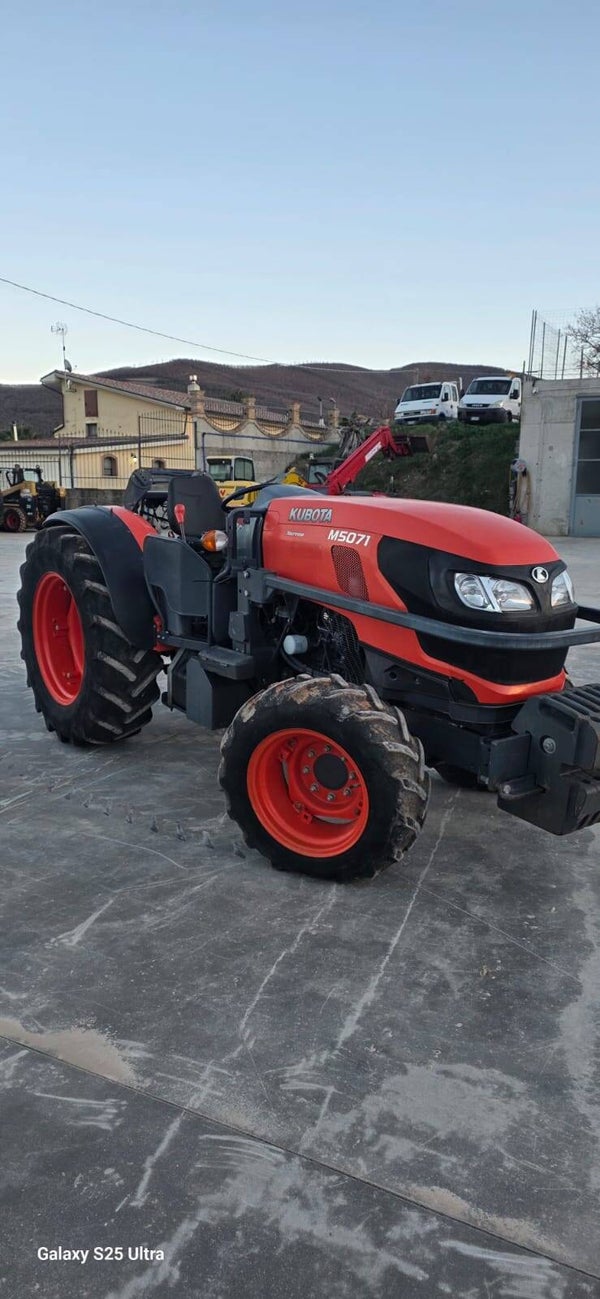 TRATTORE KUBOTA 50 71