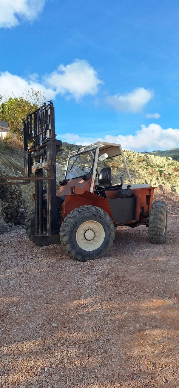 MULETTO MANITOU