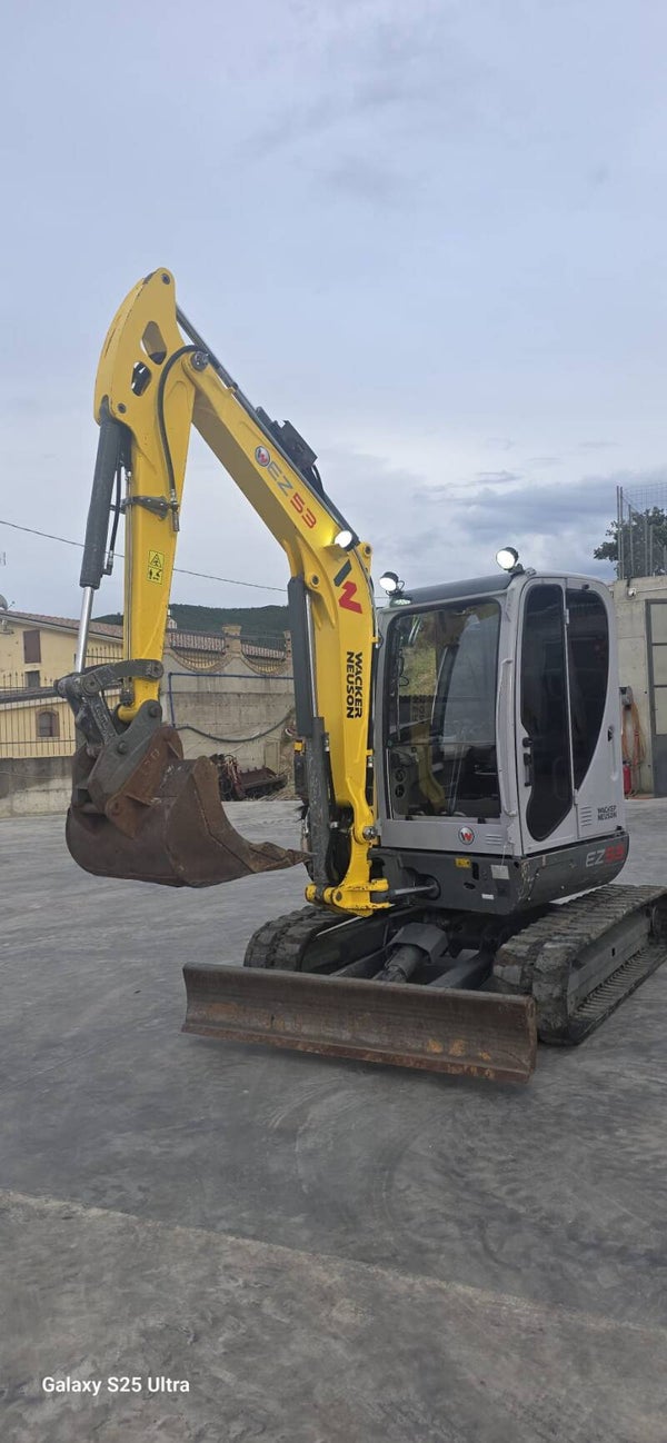 MINIESCAVATORE WACKER NEUSON EZ53
