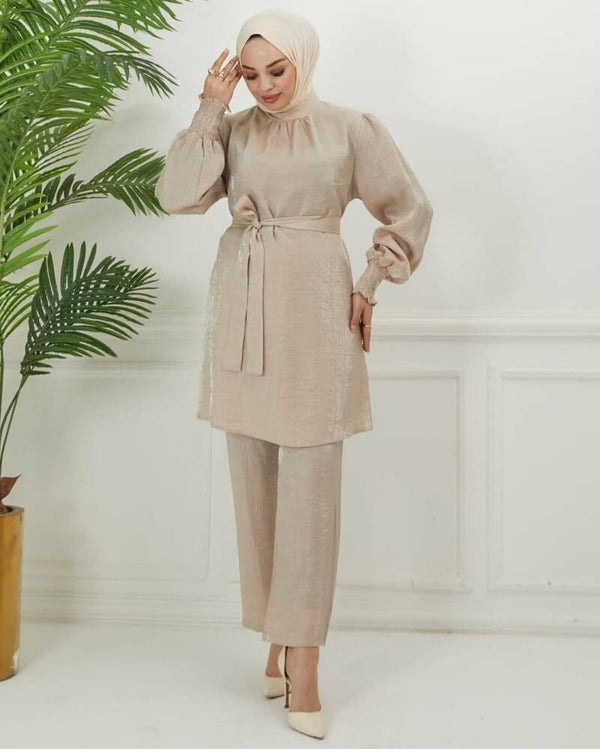 Modisches Damen Set – Elegant & Bequem