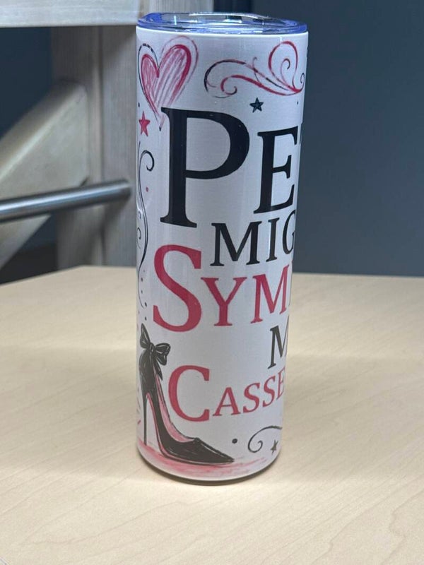 Petite Mignonne mais Casse Couille