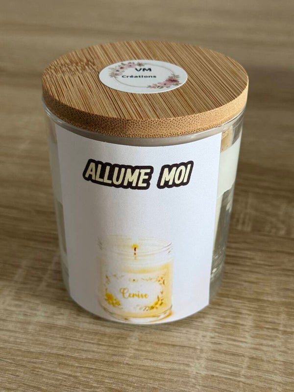 Bougie ALLUME MOI