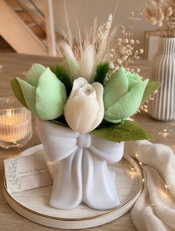 Vase eucalyptus