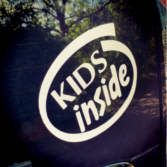 Autosticker - Kids inside