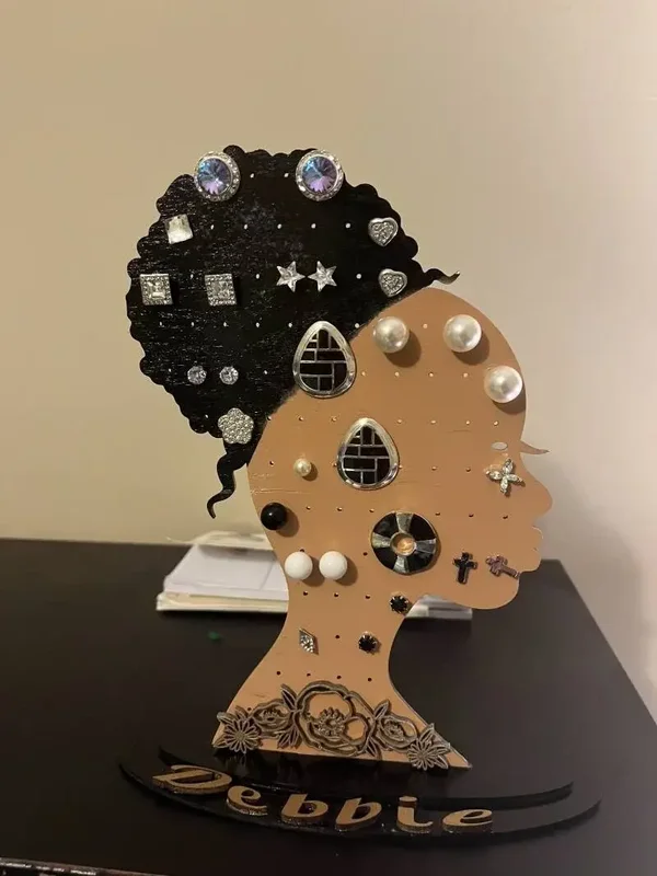 Africa Earring Stand